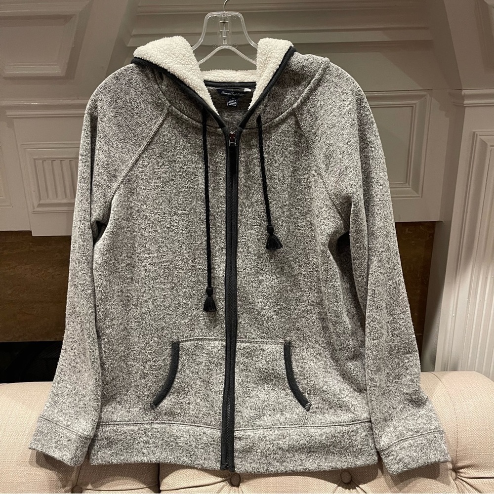 V:  American Eagle Grey Full Zip Long Sleeve Hooded Jacket Women's Size L